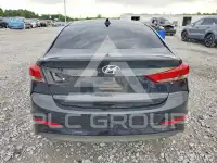 2018 Hyundai Elantra фото