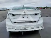2018 Hyundai Elantra фото