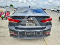 2018 Hyundai Elantra фото