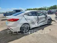 2018 Hyundai Elantra фото