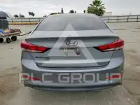 2018 Hyundai Elantra фото