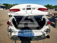 2018 Hyundai Elantra фото