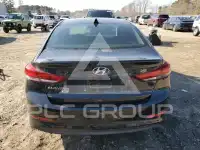 2018 Hyundai Elantra фото