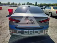 2018 Hyundai Elantra фото