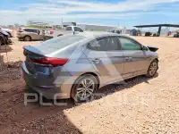 2018 Hyundai Elantra фото