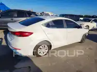 2018 Hyundai Elantra фото