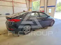 2018 Hyundai Elantra фото
