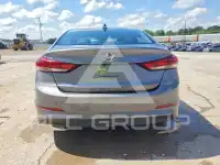 2018 Hyundai Elantra фото