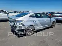 2018 Hyundai Elantra фото