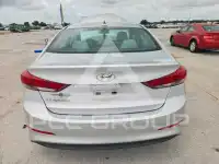 2018 Hyundai Elantra фото
