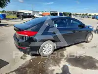 2018 Hyundai Elantra фото