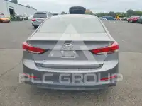 2018 Hyundai Elantra фото