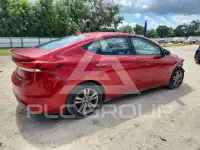 2018 Hyundai Elantra photo