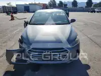 2018 Hyundai Elantra фото