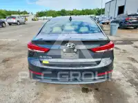 2018 Hyundai Elantra фото