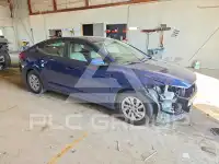 2018 Hyundai Elantra photo
