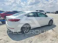 2018 Hyundai Elantra фото