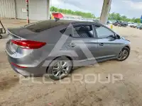 2018 Hyundai Elantra фото