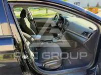 2018 Hyundai Elantra фото