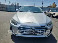 2018 Hyundai Elantra фото