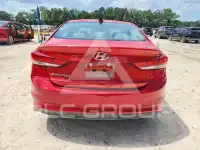 2018 Hyundai Elantra photo