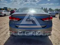 2018 Hyundai Elantra фото