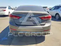 2018 Hyundai Elantra фото