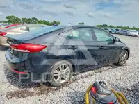 2018 Hyundai Elantra фото