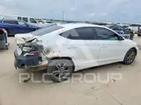 2018 Hyundai Elantra фото