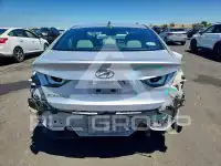 2018 Hyundai Elantra фото