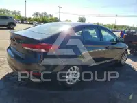2018 Hyundai Elantra фото