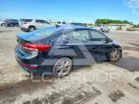 2018 Hyundai Elantra фото