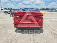 2018 Hyundai Elantra фото