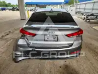 2018 Hyundai Elantra фото