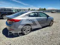 2018 Hyundai Elantra photo