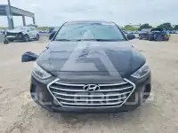 2018 Hyundai Elantra photo