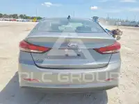 2018 Hyundai Elantra фото