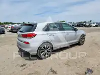 2018 Hyundai Elantra фото