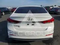 2018 Hyundai Elantra photo
