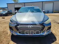 2018 Hyundai Elantra photo