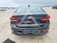 2018 Hyundai Elantra фото