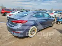 2018 Hyundai Elantra фото