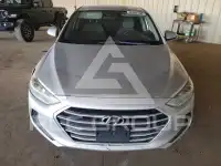 2018 Hyundai Elantra фото