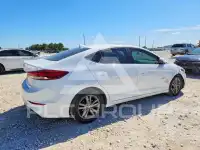 2018 Hyundai Elantra фото