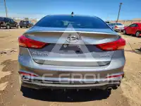 2018 Hyundai Elantra photo