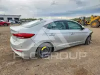 2018 Hyundai Elantra фото