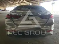 2018 Hyundai Elantra фото