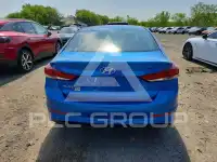 2018 Hyundai Elantra фото