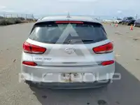 2018 Hyundai Elantra фото