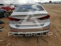 2018 Hyundai Elantra фото